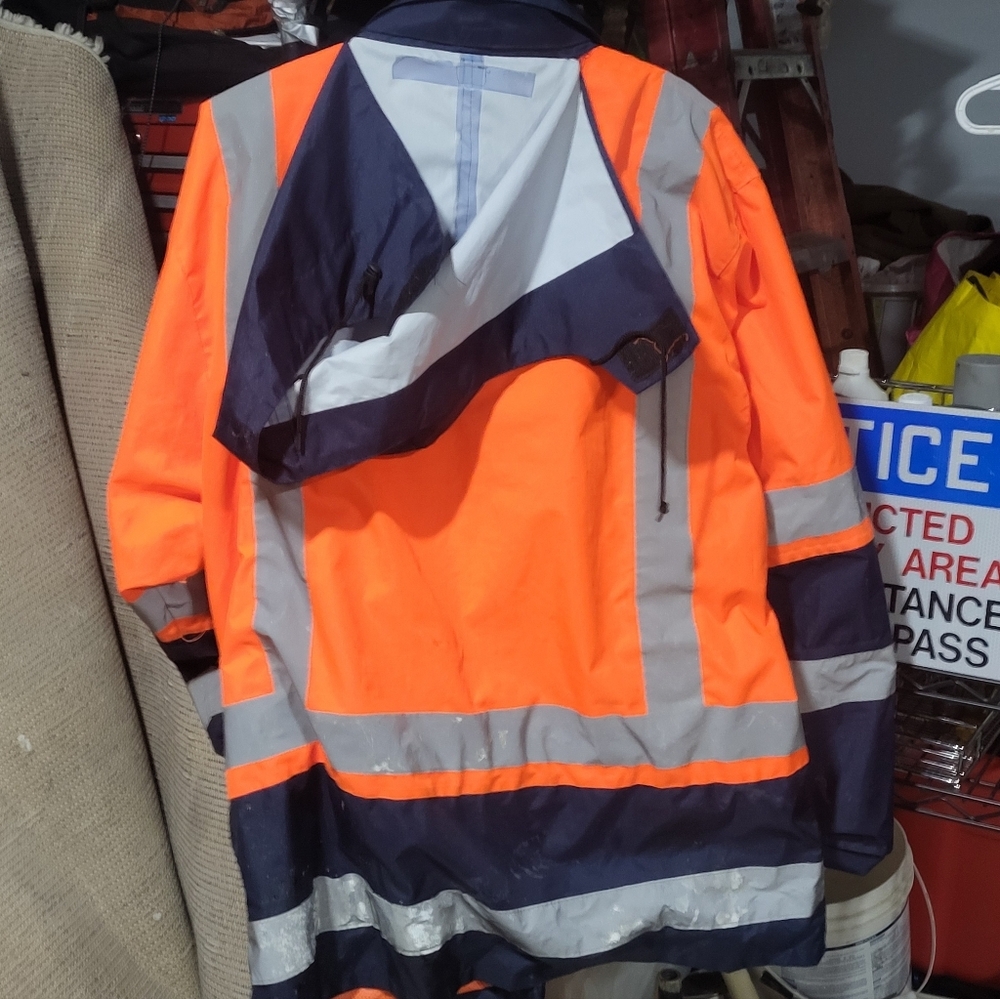 Dex High-Visibility Safety Jacket - Picture 5 of 6